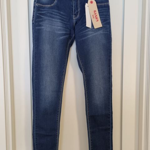 Ny Levis jeans 710 super skinny str 16 år