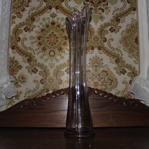 Vintage vase - Pressglass