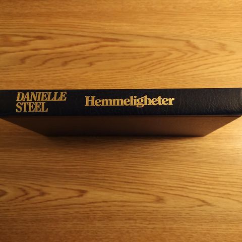 Hemmeligheter - Danielle Steel