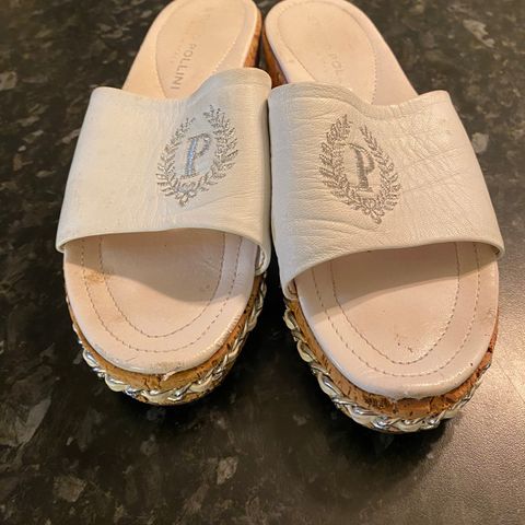 nydelige hvite skinn sandaler/espadrillos/sko størrelse 38