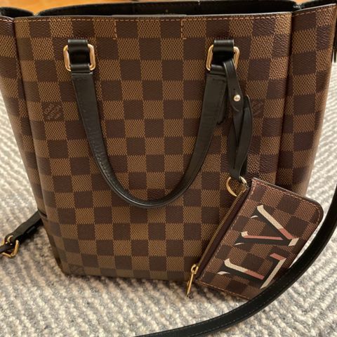 Louis Vuitton Belmont tote bag, som ny!