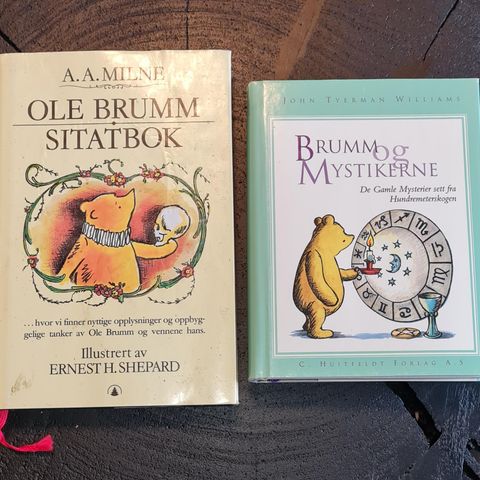 2 Illustrerte bøker:Brumm og mystikerne /Ole Brumm sitatbok