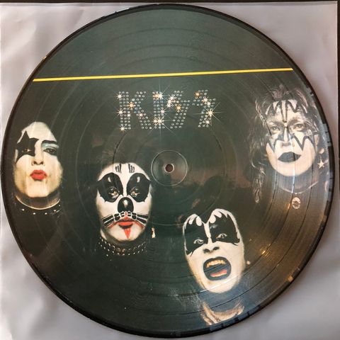 KISS - KISS