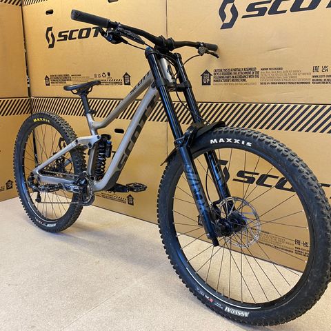 2021 Scott Gambler 920 S, M og L