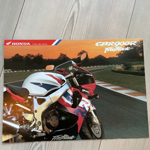 Honda CBR 900 RR Fireblade 1997 brosjyre