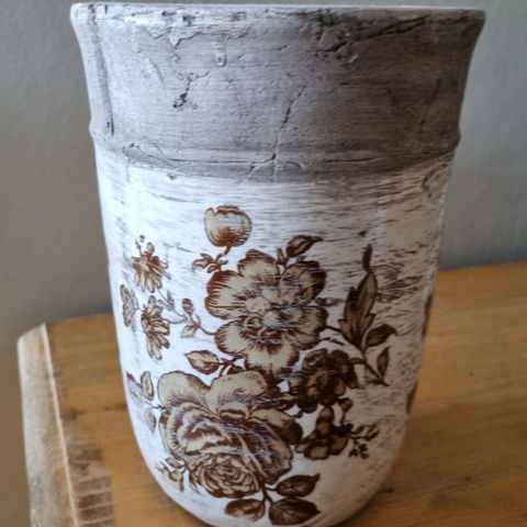 Vase 20 cm høy