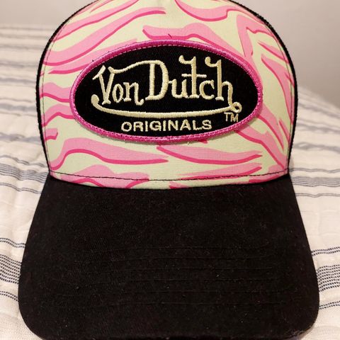 Von Dutch caps