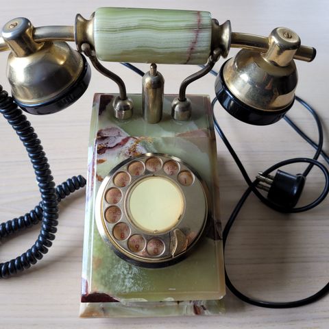 Italiensk Onyx telefon, 24 karat gullforgylt