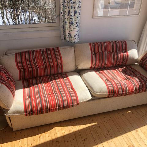 Kul retrosofa fra 1970-tallet