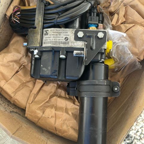 BMW M3 SMG Hydraulic Pump with Pressure Accumulator