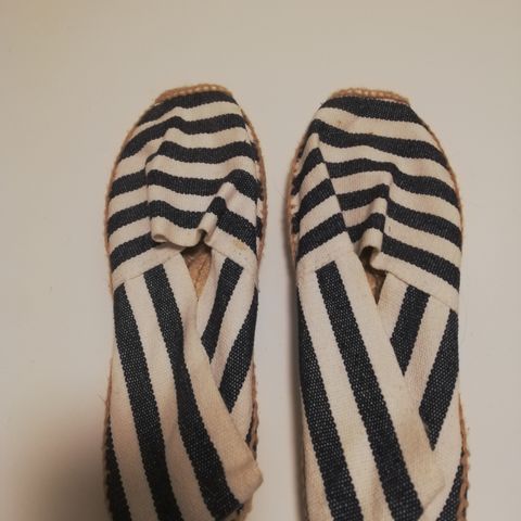 Espadrillos sko