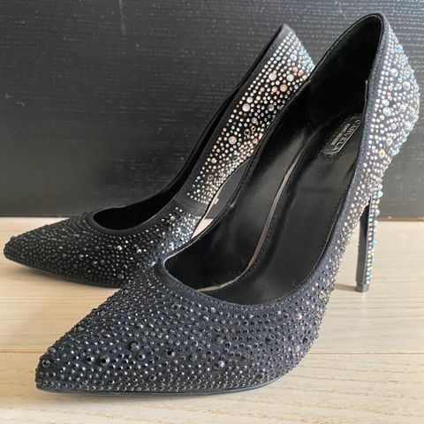 Kurt Geiger Carvela pumps