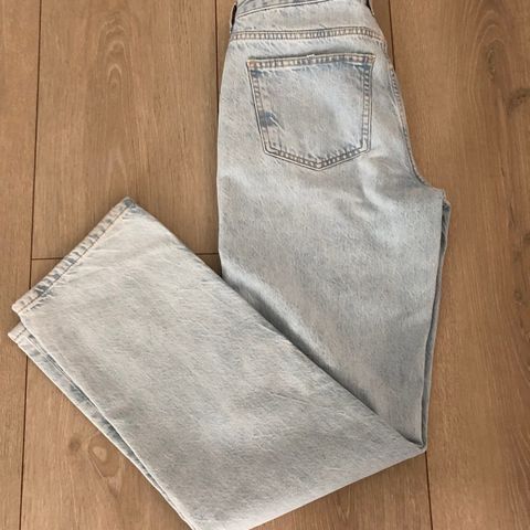 Gina Tricot str 38, low stright jeans