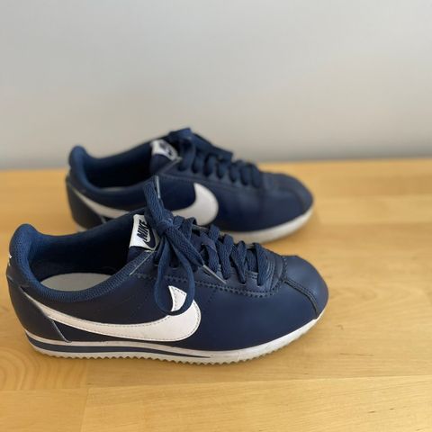 Nike Cortez