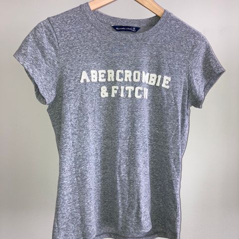 Abercrombie & Fitch t-skjorte/trøye, størrelse XS