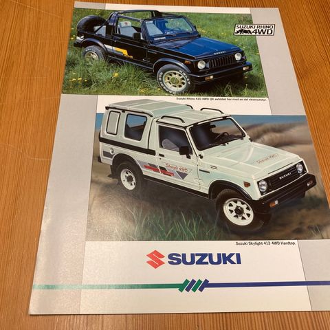 BILBROSJYRE - SUZUKI RHINO 4WD/SKYLIGHT 413 4WD HARDTOP - 1984