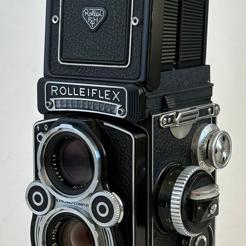 Rolleiflex Carl Zeis Planar 3,5-75mm. Kun 1 eier