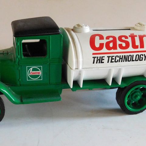 CASTROL BIL . .