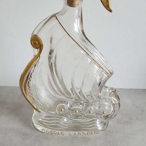 Cognac Larsen flaske