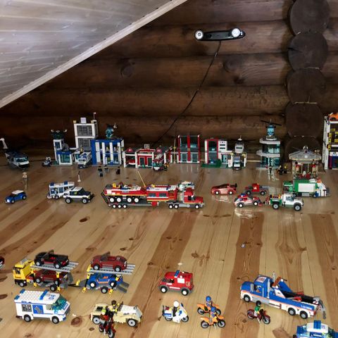 Fantastiske ferdigbygde LEGO-objekter - Stor samling - Velg etter behov