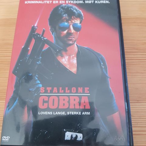 Cobra med Sylvester Stallone
