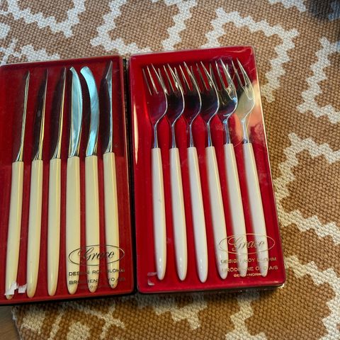 Geilo bestikk 6 gafler og 6 kniver selges samlet