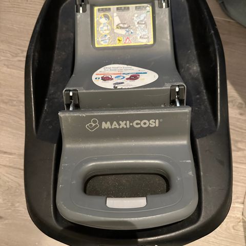 Maxi cosi base