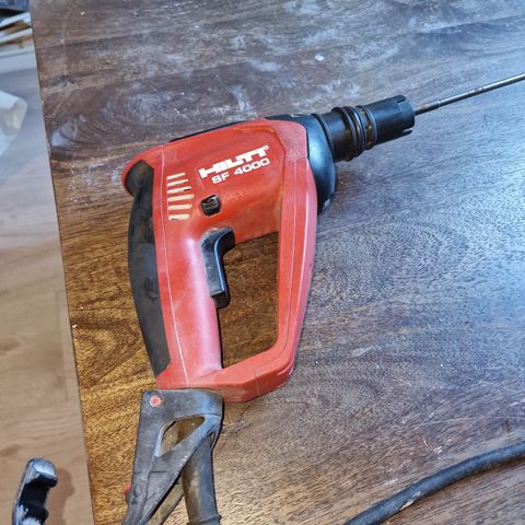 Hilti SF4000 - Skruautomat