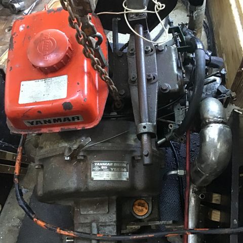 Yanmar 8 yse delemotor ønsket kjøpt.