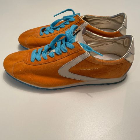 Valsport sneakers i str 41.