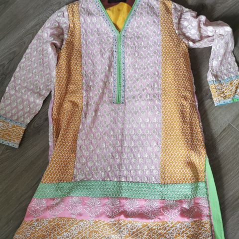 Nydelig pakistansk, indisk kjole