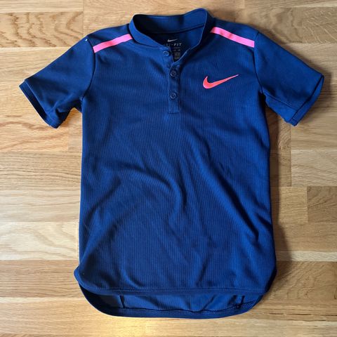 Nike Dri-Fit trenings t-shirt str 122-128