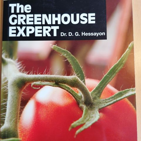 Dr. D. G. Hessayon: The Greenhouse expert