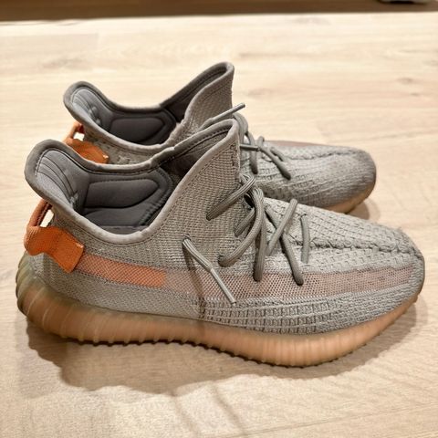 Yeezy sko - pent brukt - str 43 1/3