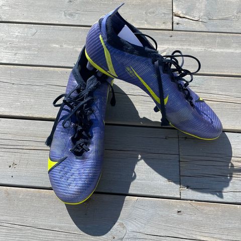 Nike Mercurial fotballsko str. 42