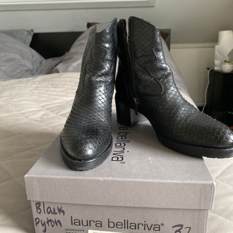 Laura Bellariva. Tøff ankelboots  str 37