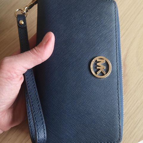 Ubrukt Michael kors skinnlommebok med lapp på