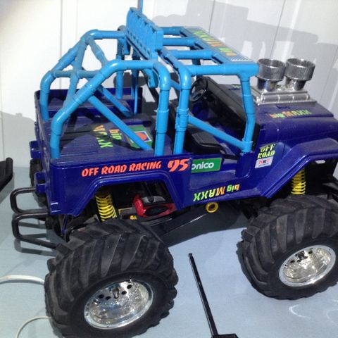 NIKKO BIG MAX RC-Bil