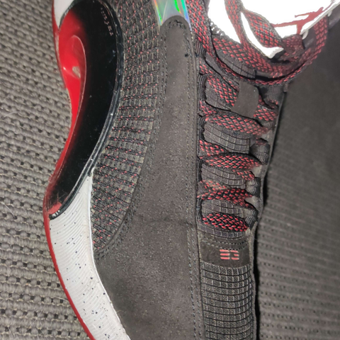 Jordan 35 størrelse 39 (kan gi bud)