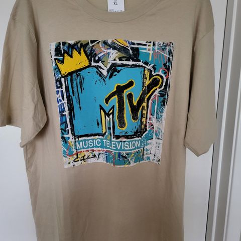 Ny T-shirt fra Music Television