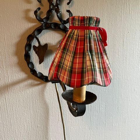 Flott retro smijernslampe selges hbo 75,-