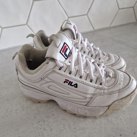 Fila sko str 35