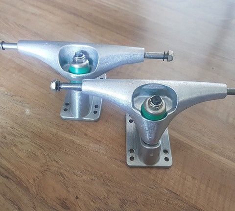 Surfskate trucks