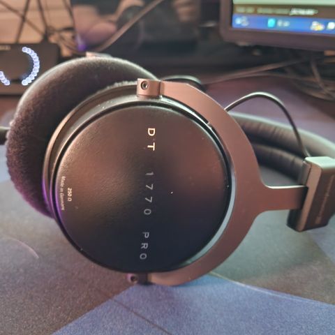 Beyerdynamic DT 1770