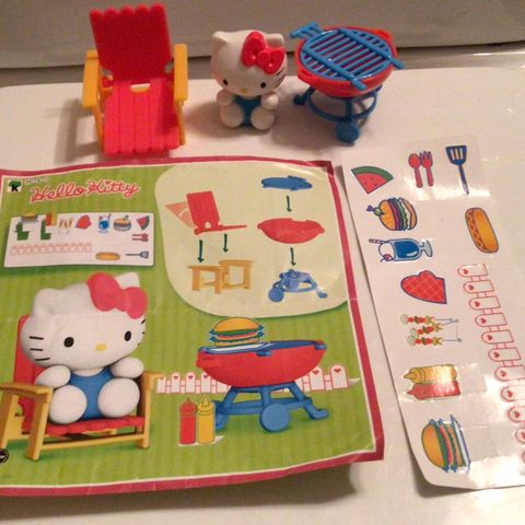 Hello Kitty Maxi Kindereggfigur fra 2014 Komplett