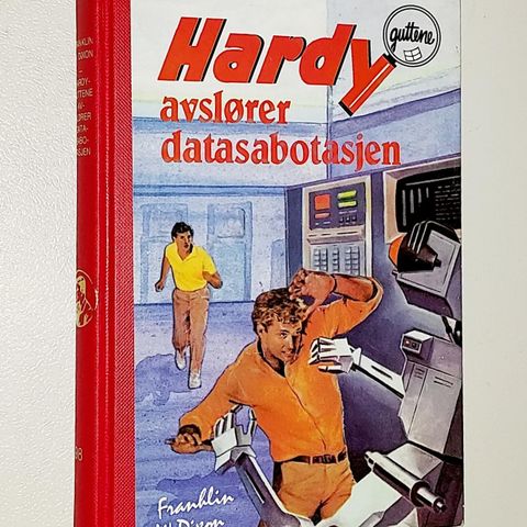 NR.98.HARDY GUTTENE AVSLØRER DATASABOTASJEN BOK.