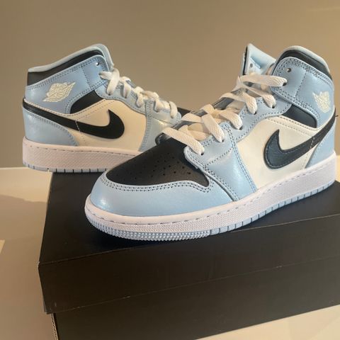 Nike Air Jordan 1 Mid Ice Blue STR 36,5