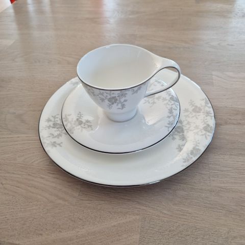 Kaffeservise ,Royal Angelina Platinum fra Royal Porcelain