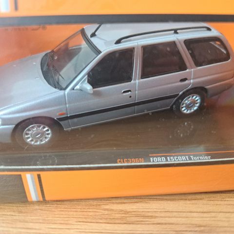 Modellbil 1:43 Ford Escort Turnier 1996