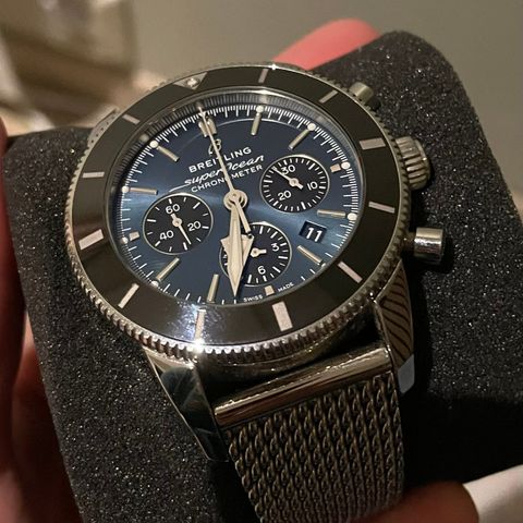 NY PRIS Breitling Superocean Heritage B01 Chronograph 44